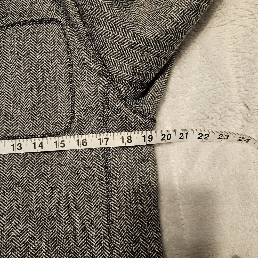 GUC herringbone pattern jacket - Picture 10 of 12